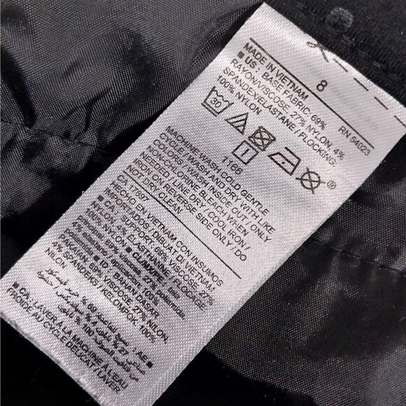 OLD NAVY! RICH BLACK W/GRAY POLKA DOTS SKINNY STYLE PANTS, SLACKS TROUSERS! SZ 8 - Picture 9 of 10